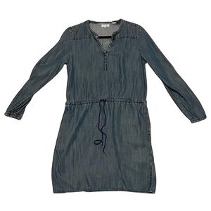 Levi’s Long Sleeve Chambray Shirt Dress – Size Small
